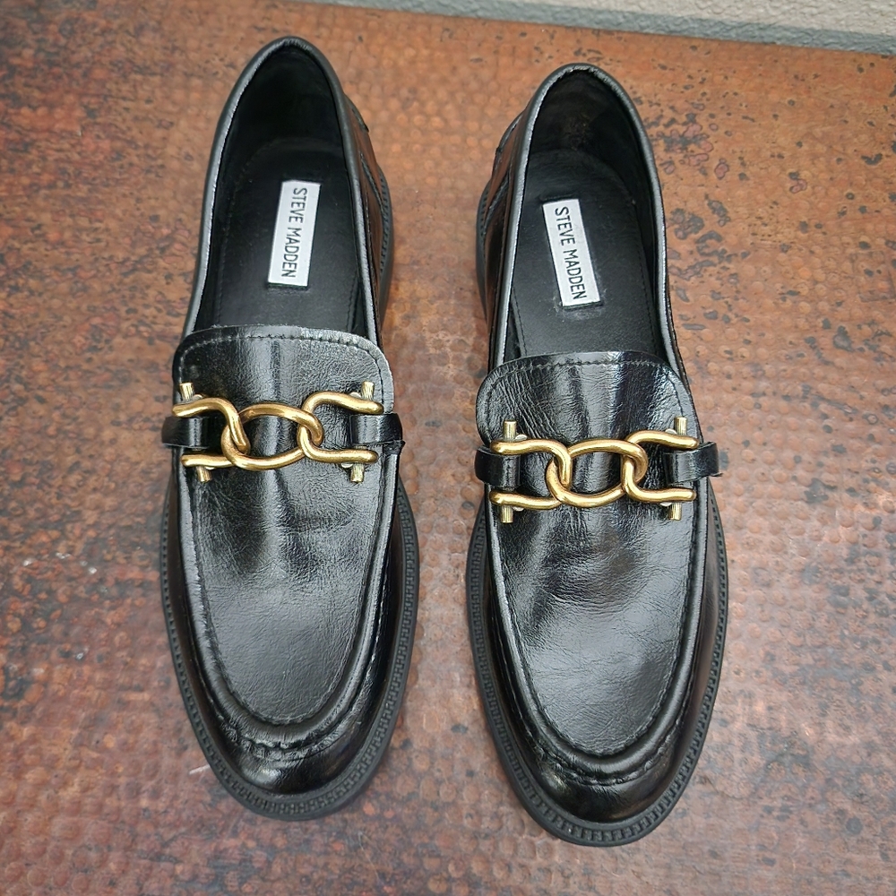 Steve Madden Black Leather Chain-Trim Loafers - Picture 6 of 16